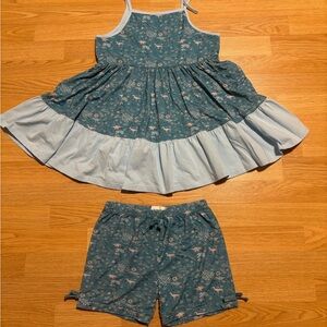 “Makena Lane” 2pc set size 14 with dinosaurs in excellent condition